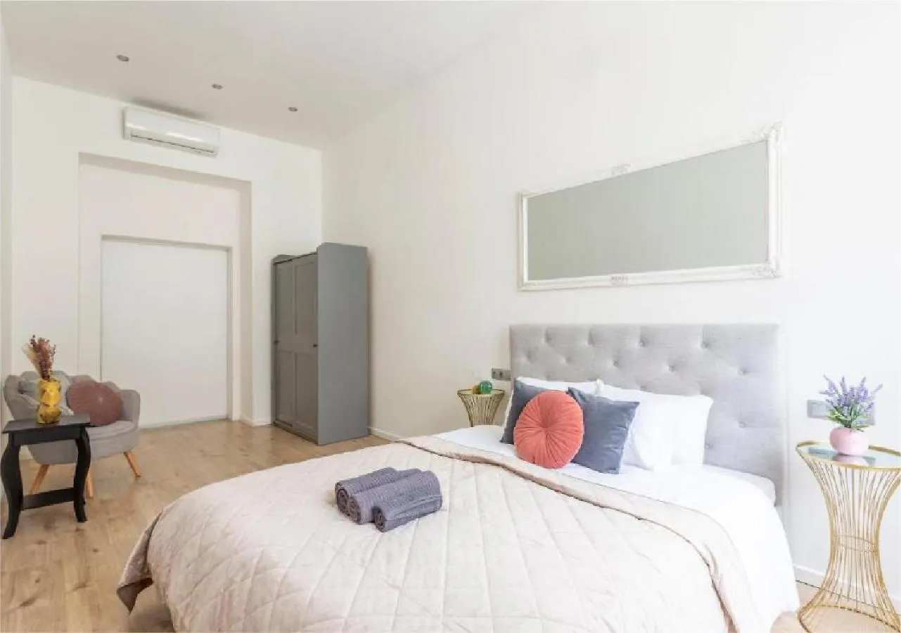 Exclusive Veres Palne Apartment By Cavaland Budapeşte